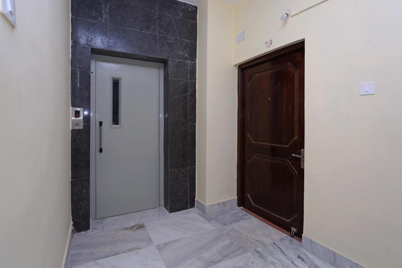 Oyo 17276 The Maple Tree Hotels Бхубанешвар Екстериор снимка