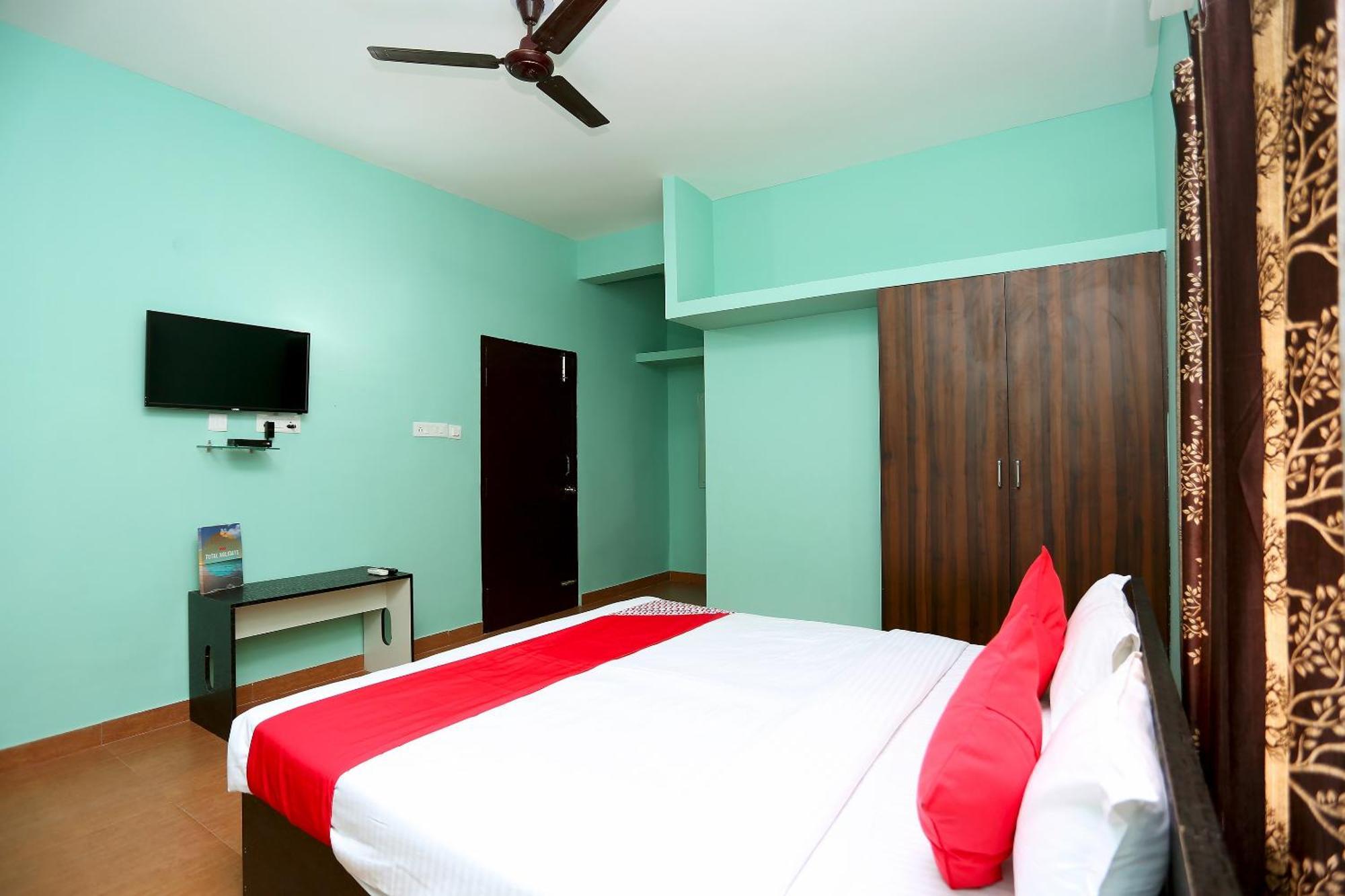 Oyo 17276 The Maple Tree Hotels Бхубанешвар Екстериор снимка